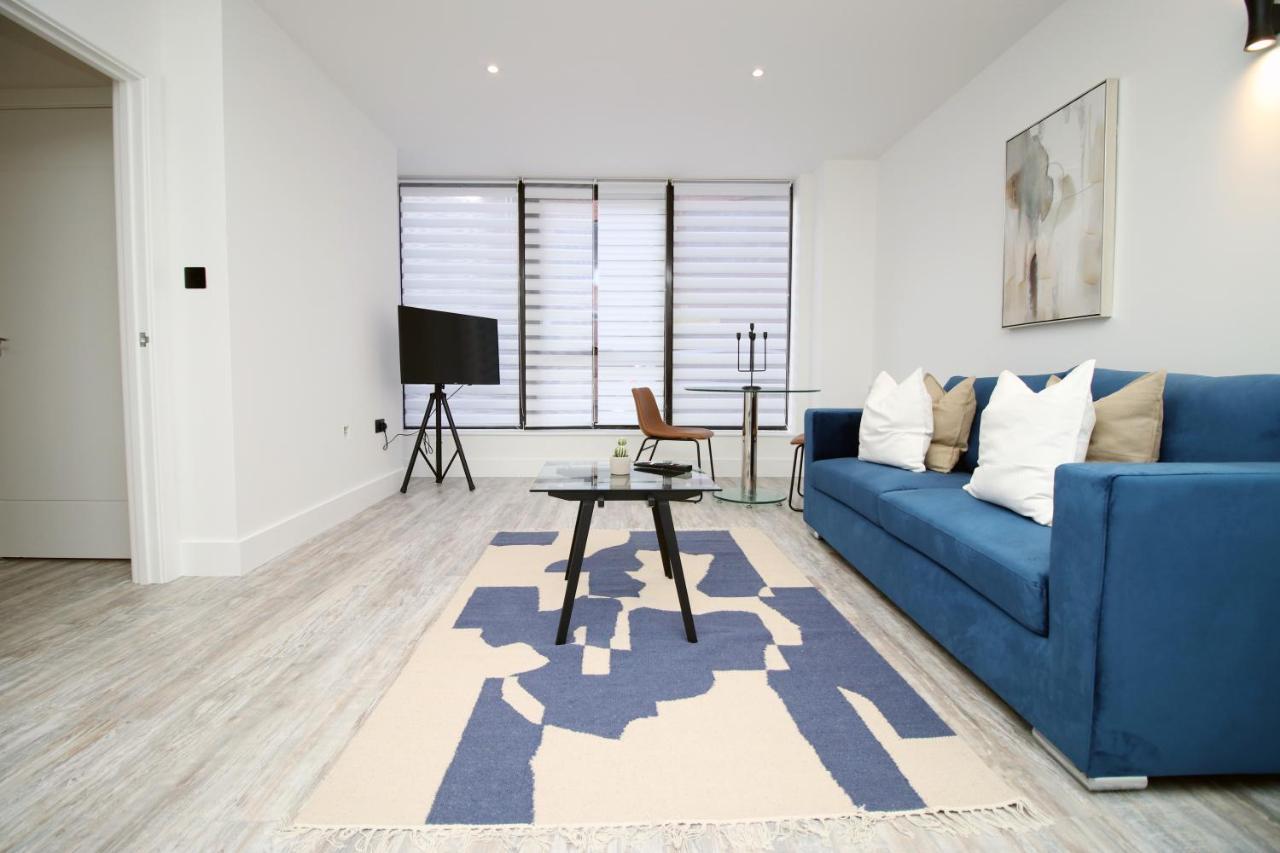 Kingsbridge Point - Cosy One Bed Apartments Near Town Centre, سويندون المظهر الخارجي الصورة